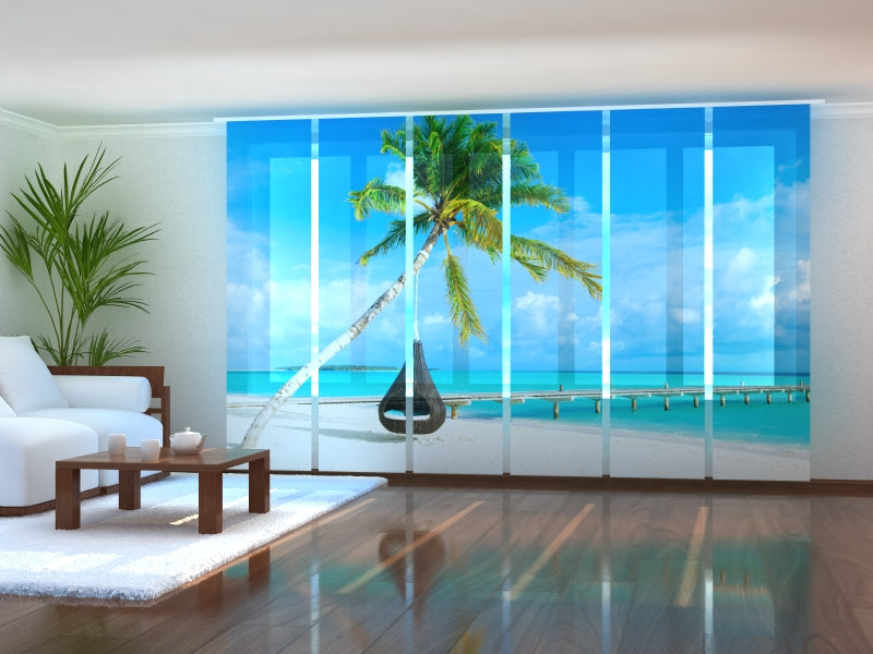 Sliding Panel Curtain Swing-Daybed at Maldives Beach