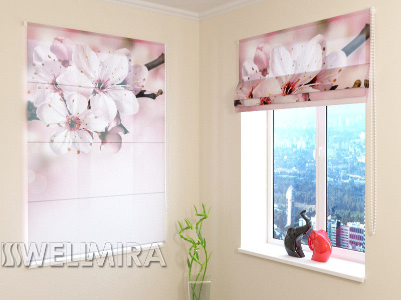 Roman Blind Twig with Flowers