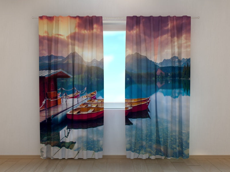 Photo Curtain Boats near the Pier