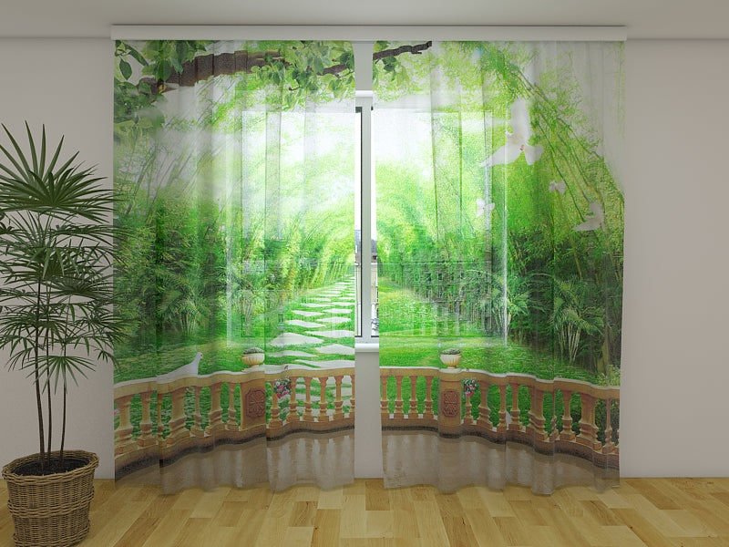 Rideau Photo Jolie Terrasse et Colombes Blanches