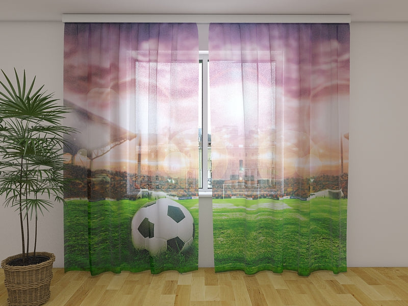 Rideau photo Ballon de football sur le stade de football