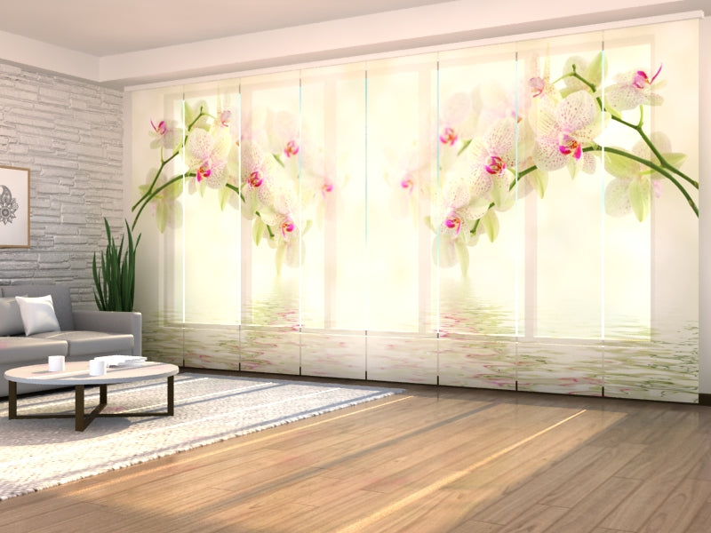 Set of 8 Panel Curtains White Flowers