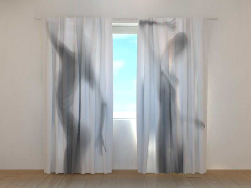 Photo Curtain Women's Shadows